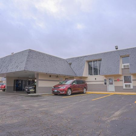 Executive Inn By Belvilla Owatonna Hwy 35 Екстер'єр фото